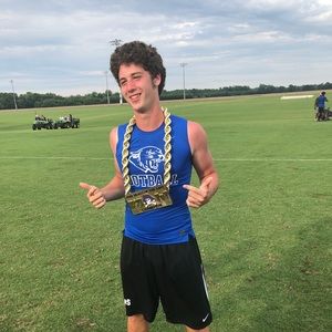 Meet your Posher, Gio